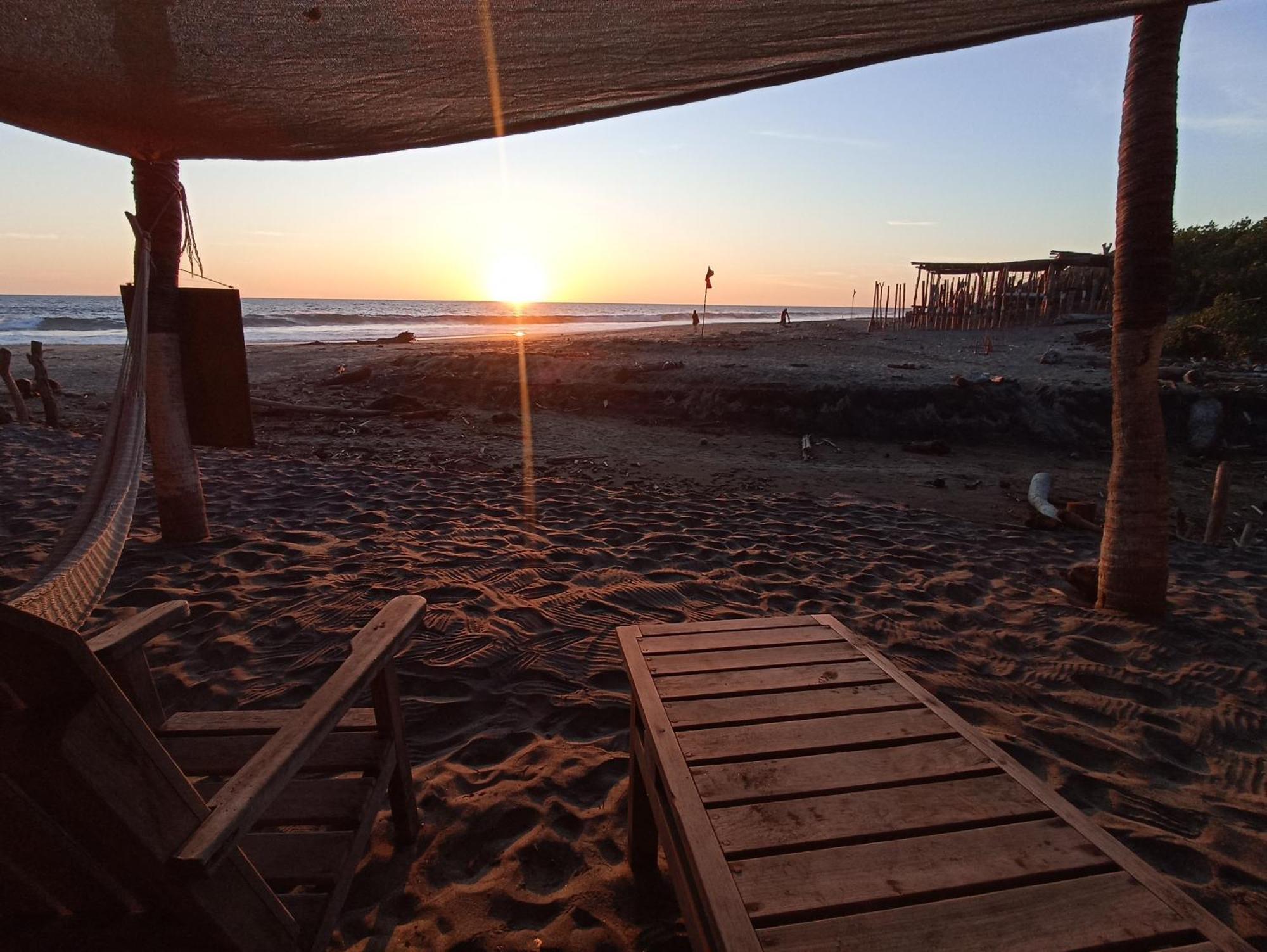 Отель Punta Sur, Frente Al Mar Y El Atardecer Масунте Экстерьер фото